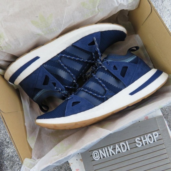 Adidas Flyknit Sneakers - Picture 2 of 5